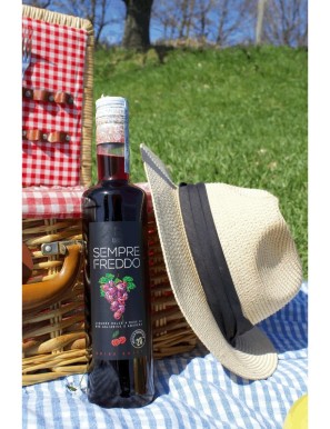 Sempre Freddo, liquore dolce a base di uve aglianico e amarena, 50 cl 